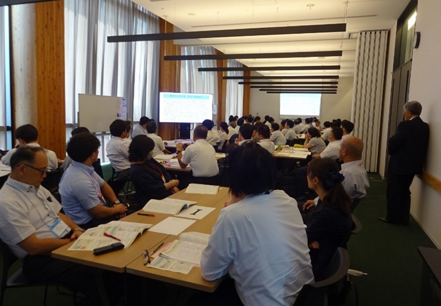 大会の様子の写真２